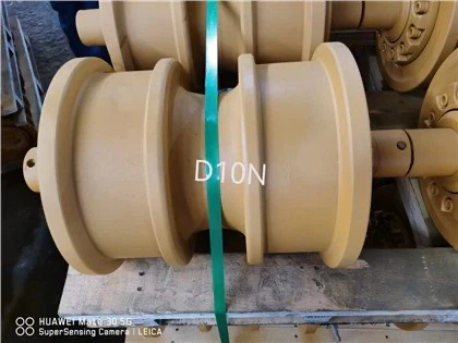 كاتربيلر D10N الأسطوانة المسار